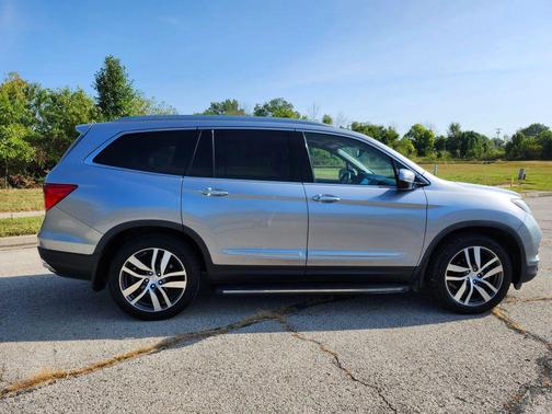 2018 Honda Pilot Elite