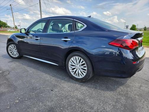 2015 INFINITI Q70L 3.7