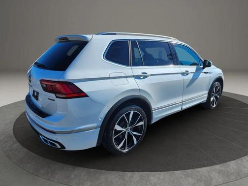 2022 Volkswagen Tiguan 2.0T SEL R-Line 4MOTION
