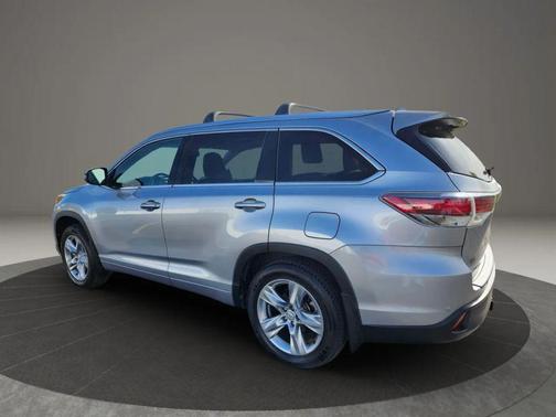 2014 Toyota Highlander Limited Platinum