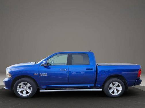 2016 RAM 1500 Sport