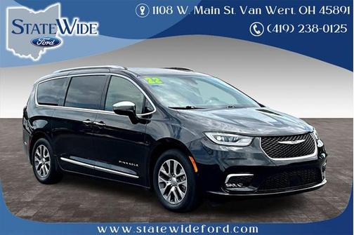 2022 Chrysler Pacifica L