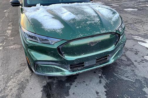 2025 Ford Mustang Mach-E Premium