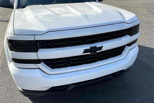 2017 Chevrolet Silverado 1500 Custom