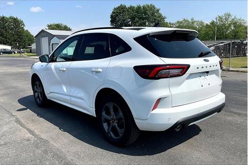 2023 Ford Escape ST-Line Select