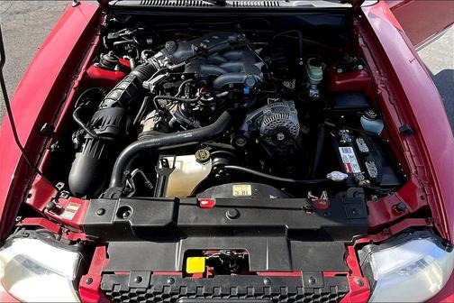 1999 Ford Mustang Base