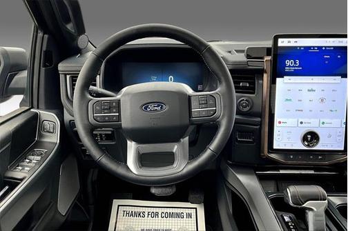 2024 Ford F-150 Lightning LARIAT