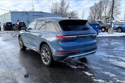 2023 Lincoln Corsair Standard