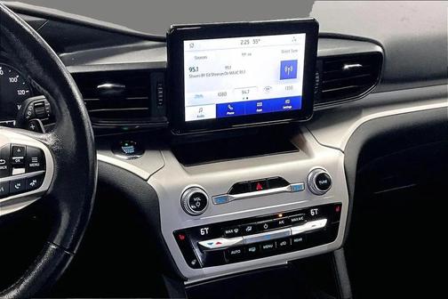 Agate Black Metallic 2020 Ford Explorer XLT