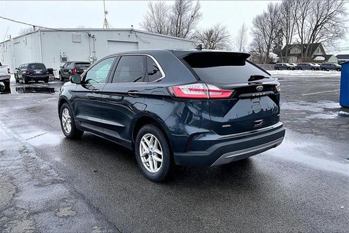 2022 Ford Edge SEL