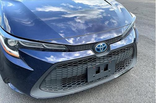 2020 Toyota Corolla Hybrid LE