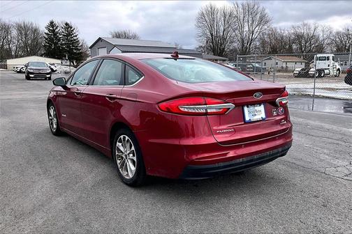 2019 Ford Fusion Hybrid SE