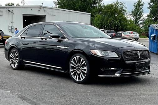 2018 Lincoln Continental Select