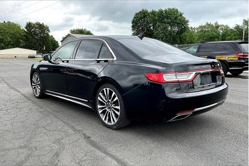 2018 Lincoln Continental Select