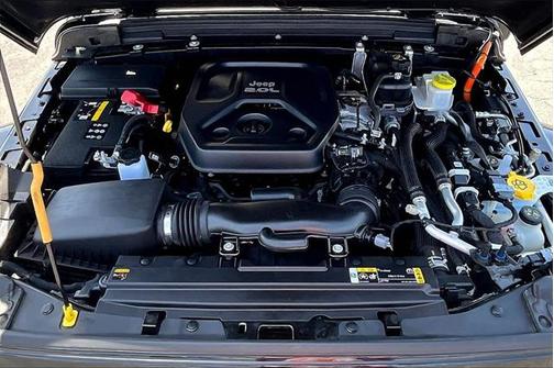 2022 Jeep Wrangler Unlimited 4xe Sahara