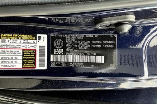 2024 Toyota Sienna XSE 7 Passenger