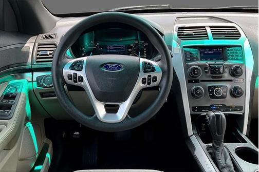 2013 Ford Explorer Base