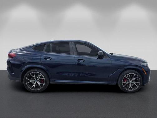 Tanzanite Blue II Metallic 2025 BMW X6 M60i