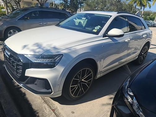 2020 Audi Q8 55 Prestige