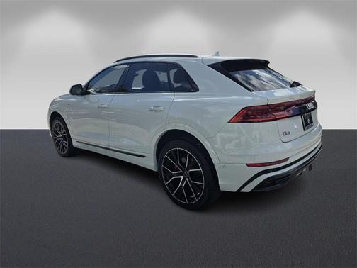 2020 Audi Q8 55 Prestige