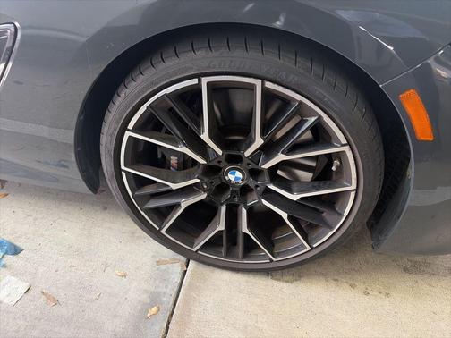 2024 BMW M850 i xDrive