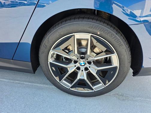 Blue Metallic 2027 BMW 530 i