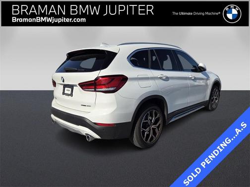 2022 BMW X1 sDrive28i