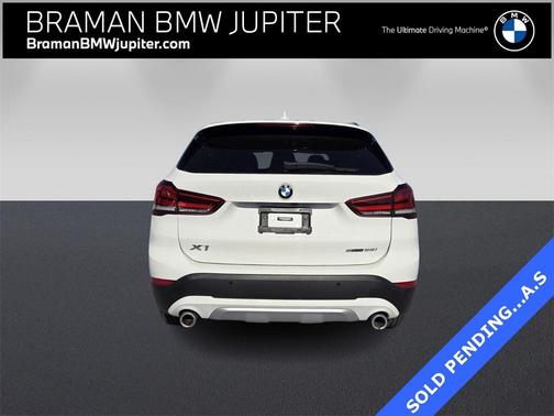 2022 BMW X1 sDrive28i