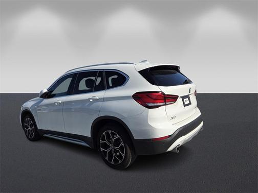 2022 BMW X1 sDrive28i