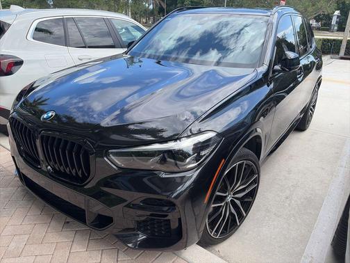 Black Sapphire Metallic 2023 BMW X5 sDrive40i
