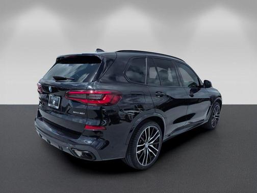 Black Sapphire Metallic 2023 BMW X5 sDrive40i
