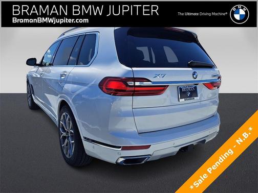 2022 BMW X7 xDrive40i