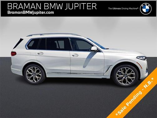 2022 BMW X7 xDrive40i