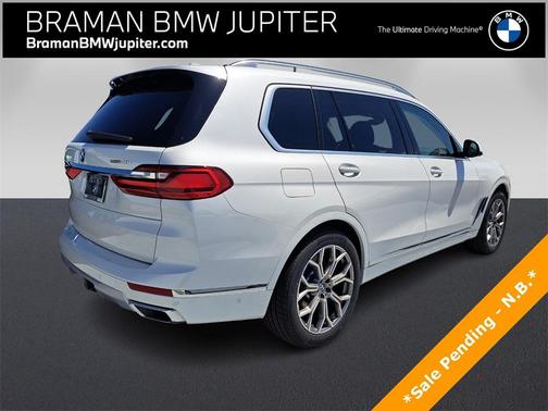 2022 BMW X7 xDrive40i
