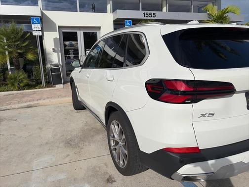 2024 BMW X5 xDrive40i