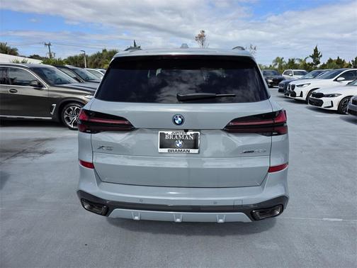 2026 BMW X5 PHEV xDrive50e