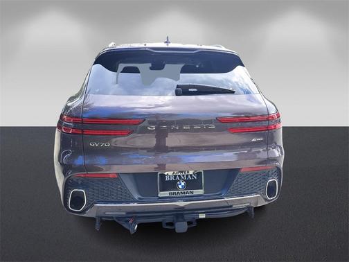 2022 Genesis GV70 2.5T