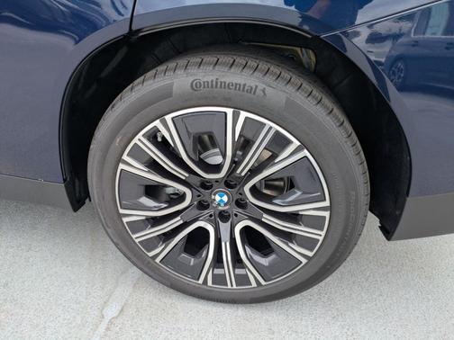 Tanzanite Blue II Metallic 2026 BMW X3 30 xDrive