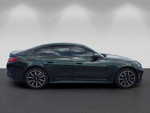 San Remo Green Metallic 2023 BMW i4 Gran Coupe eDrive40