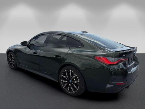 San Remo Green Metallic 2023 BMW i4 Gran Coupe eDrive40