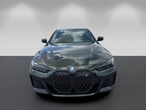 San Remo Green Metallic 2023 BMW i4 Gran Coupe eDrive40