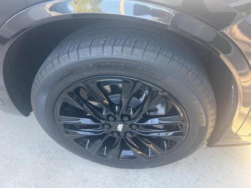 2022 Cadillac XT6 Luxury FWD