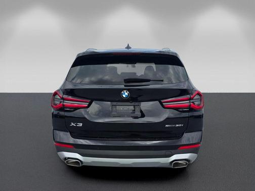 Jet Black 2024 BMW X3 sDrive30i