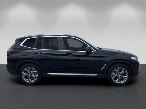 Jet Black 2024 BMW X3 sDrive30i