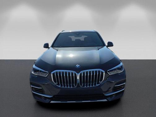 Dark Graphite Metallic 2023 BMW X5 PHEV xDrive45e