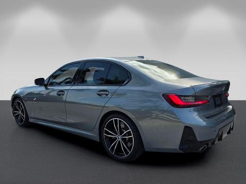 Skyscraper Gray Metallic 2023 BMW 330 i