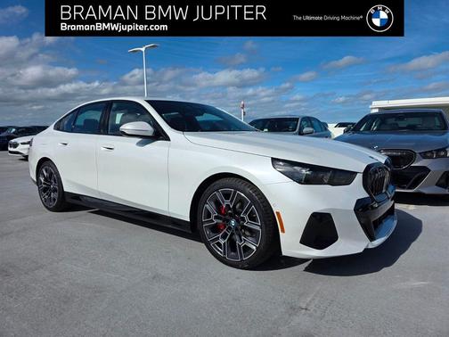 Alpine White 2027 BMW 530 i