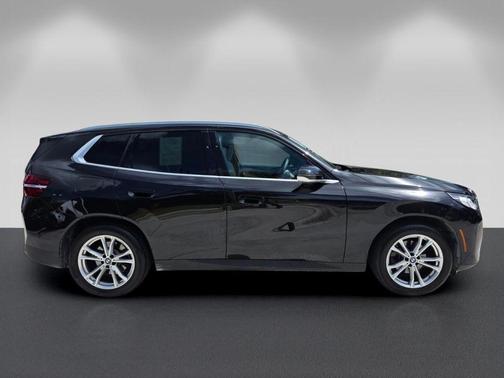 Black Sapphire Metallic 2025 BMW X3 30 xDrive