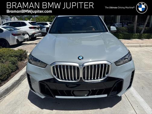 Gray Metallic 2026 BMW X5 sDrive40i