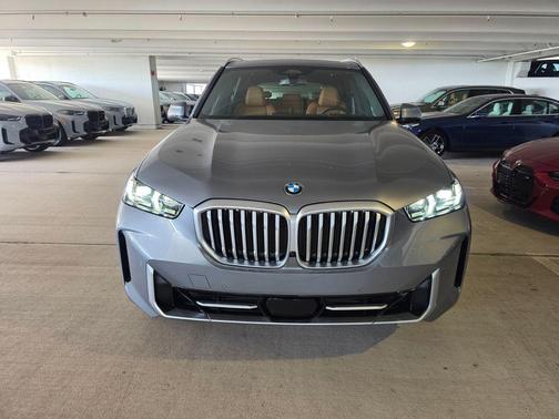 Gray Metallic 2026 BMW X5 sDrive40i